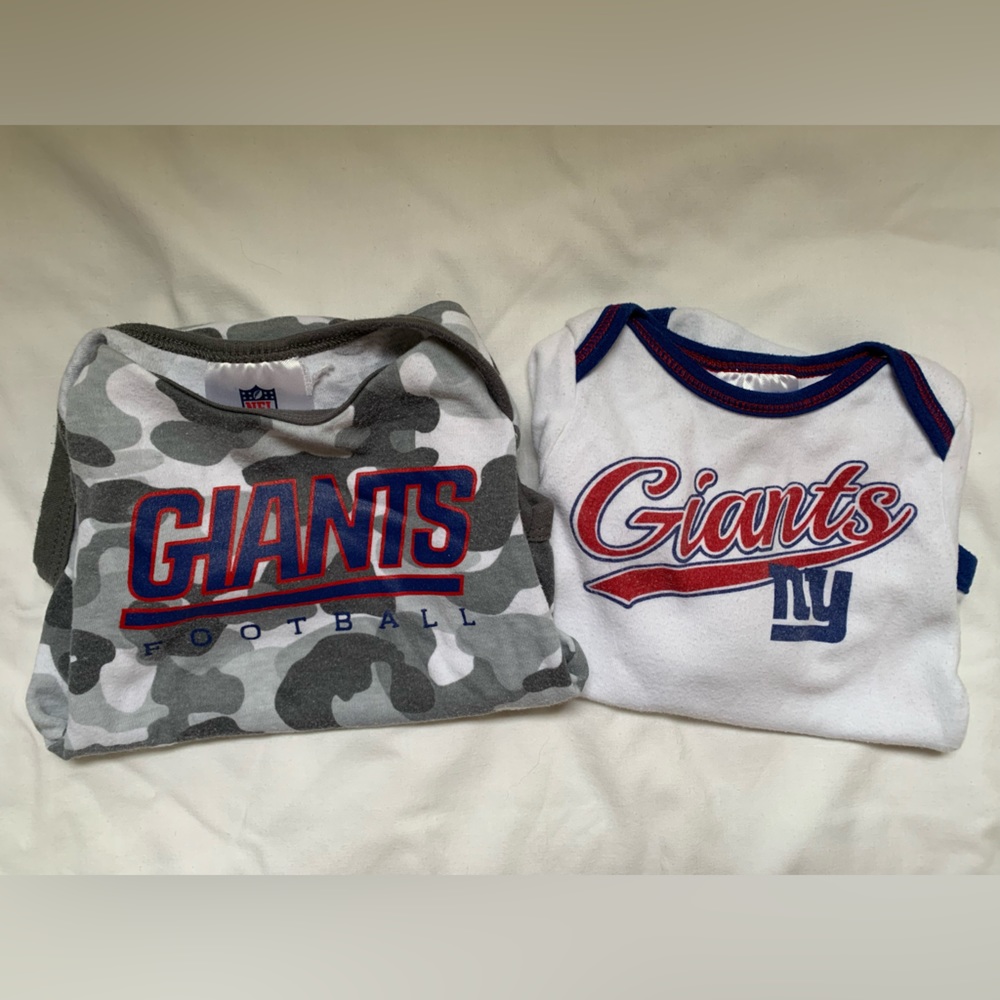 NFL New York Giants onesies - short and long sleeve 0-3 month